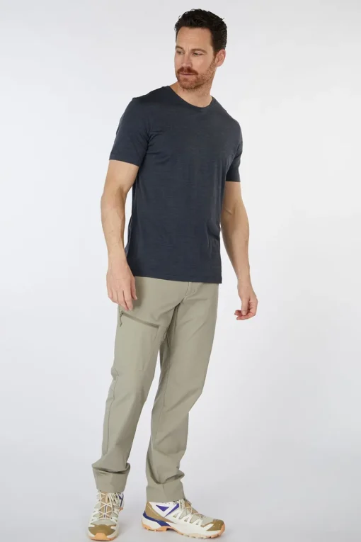 Artilect T-Shirt Utilitee