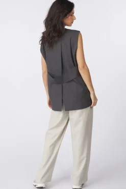 AWARE Gilet Okava Tailored