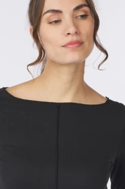 AWARE T-Shirt Maggie