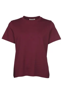 AWARE T-Shirtwnaima