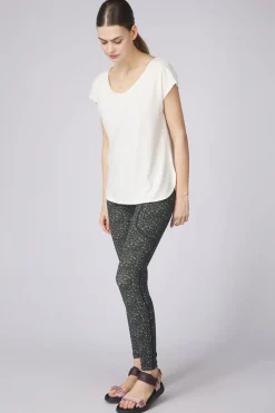 Ayacucho T-Shirt Adriene Tee W
