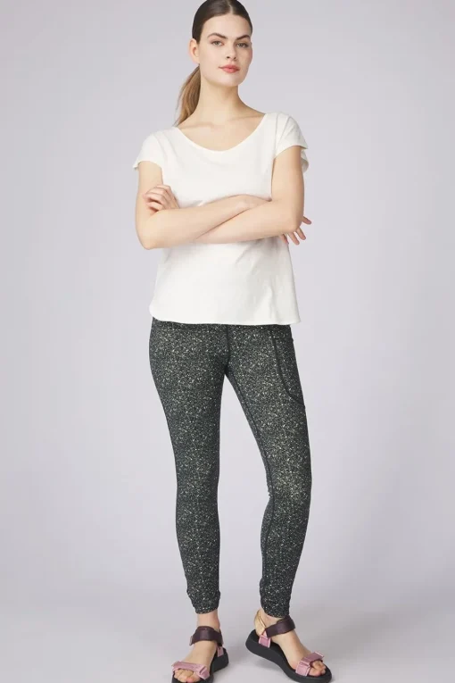 Ayacucho T-Shirt Adriene Tee W