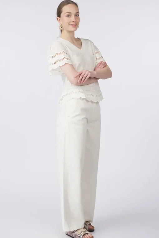 B.Young Jeans Kimu