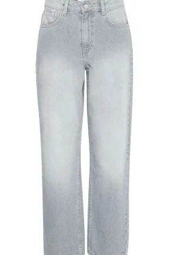 B.Young Jeans Larita