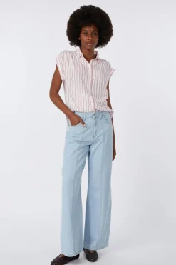 B.Young Jeans Lonia