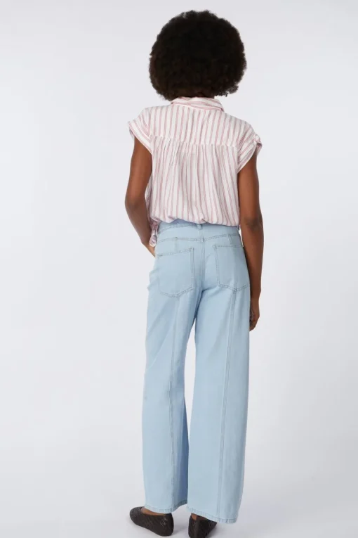 B.Young Jeans Lonia
