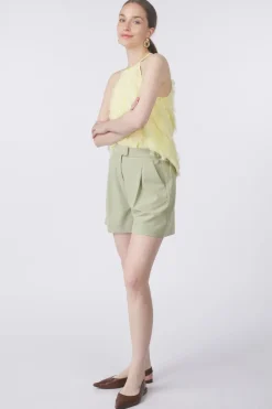 B.Young Short Danta