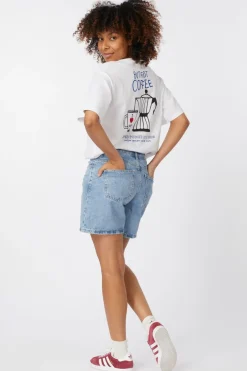 B.Young Short Kallie