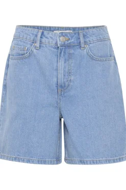 B.Young Short Kallie
