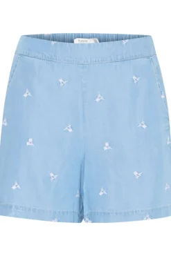 B.Young Short Kosmo