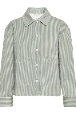 B.Young Vest Kasio