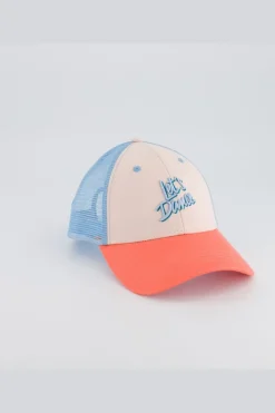Chamaye Pet Cas-Trucker-Dance