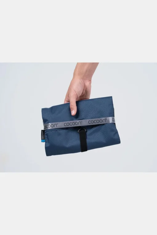 Cocoon Toilettas Hanging Toiletry Kit - Minimalist