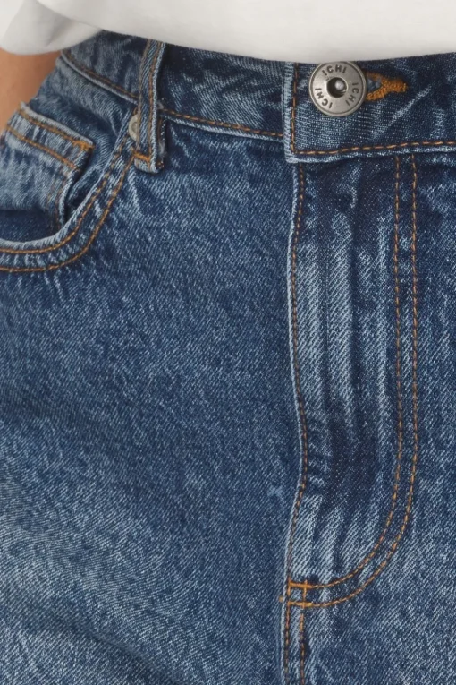 Ichi Short Aveny Sho