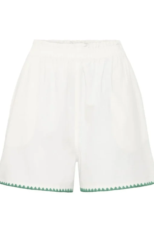 Ichi Short Yolanda
