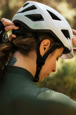 Lazer Fietshelm Cerro Kineticore