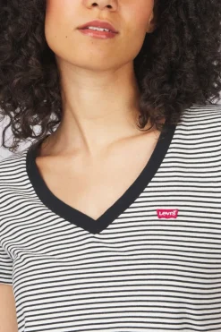 Levi's T-Shirt Perfect V Neck