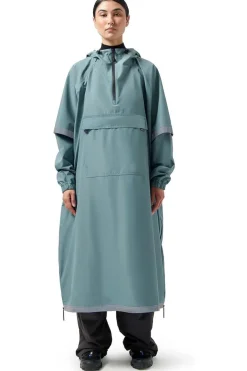 Maium Poncho