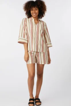 Object Short Karens
