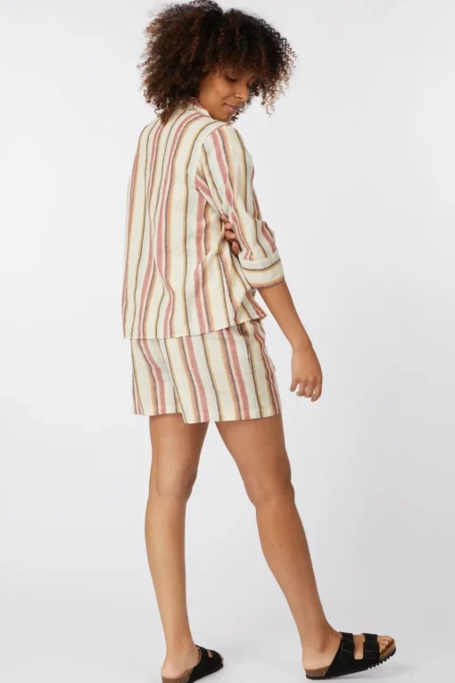 Object Short Karens