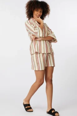 Object Short Karens