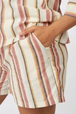Object Short Karens