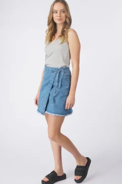Object Top Jamie Sli