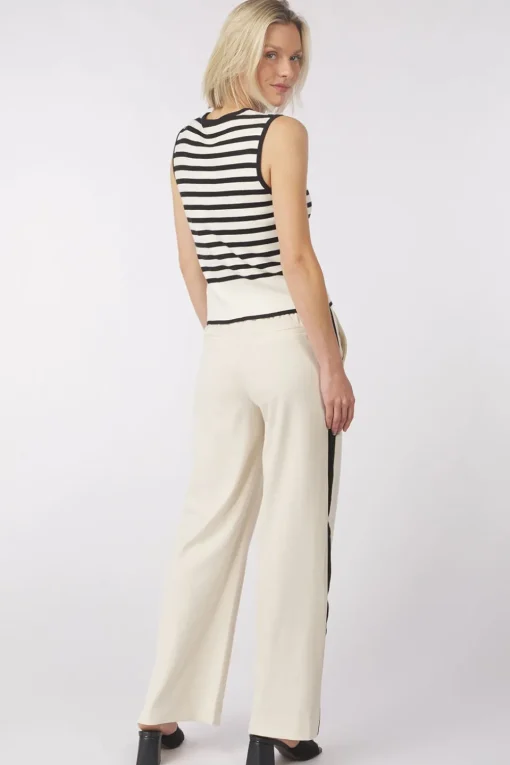 Object Top Viva