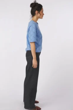 Object T-Shirt Ava