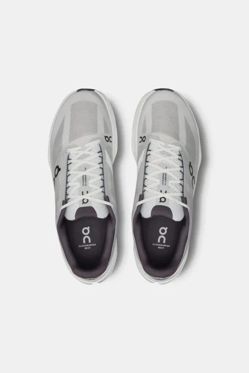 On Sportschoenen Cloudsurfer Next
