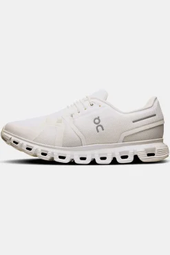 On Wandelschoenen Cloud 6