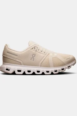 On Wandelschoenen Cloud 6