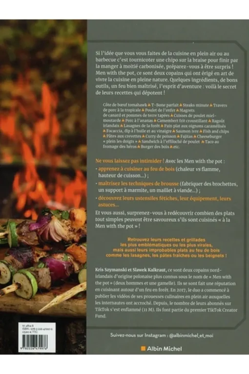 Outdoor La cuisine des men with the pot