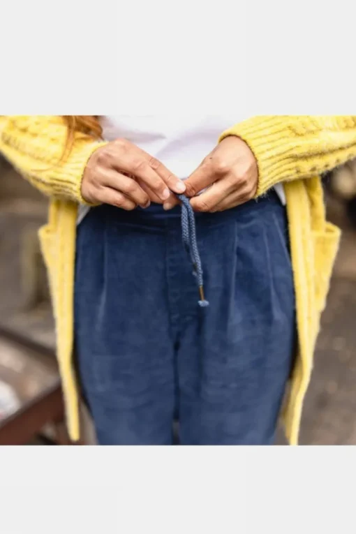 Passenger Clothing ltd Broek Compass Recycled Corduroy Trouser