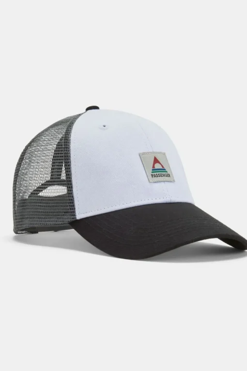 Passenger Clothing ltd Pet Heritage Mesh Snapback Cap