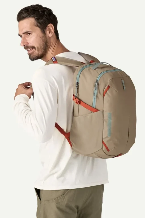Patagonia Refugio Day Pack 26L