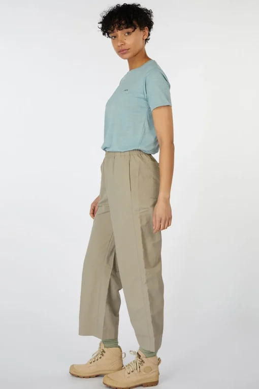 Patagonia T-Shirt W'S Cap Cool Daily Graphic Shirt - Waters