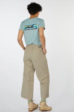 Patagonia T-Shirt W'S Cap Cool Daily Graphic Shirt - Waters