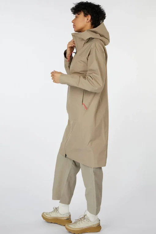 Peak Performance Regenjas W Treeline Shell Parka