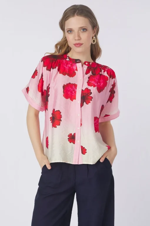 Pom Amsterdam Hemd Flower Bouquet