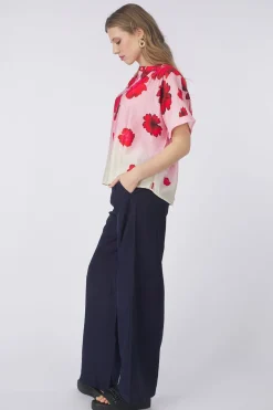 Pom Amsterdam Hemd Flower Bouquet