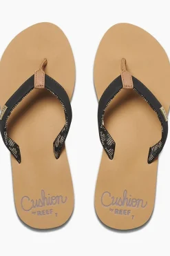 Reef Slipper Cushion Sands