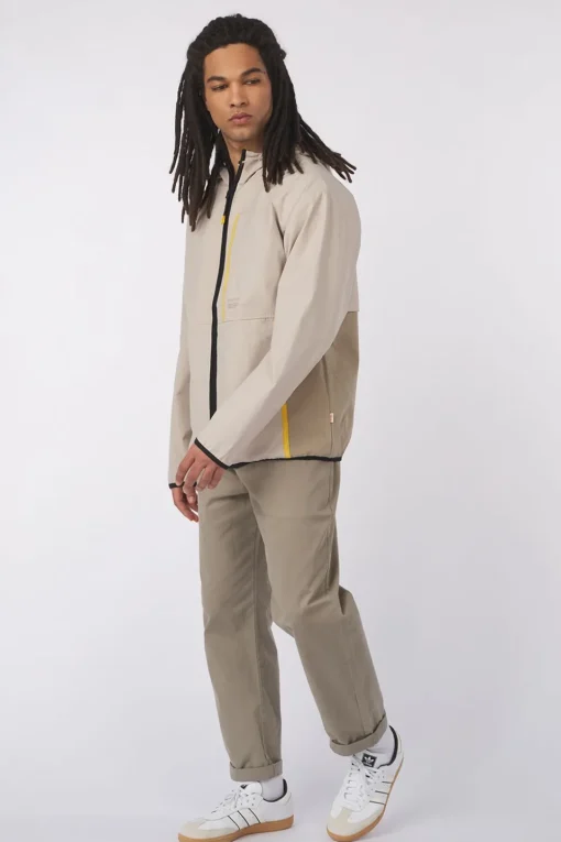 Revolution Jas 7865