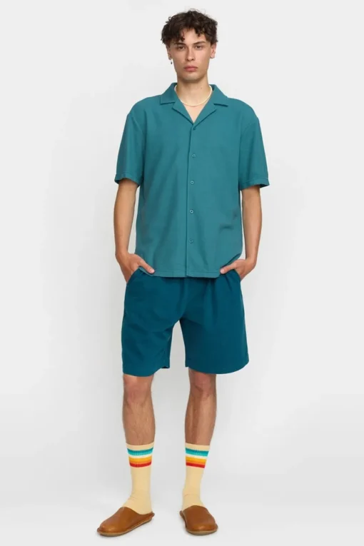 Revolution Short 4054