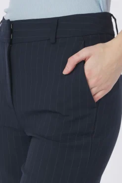 Selected Broek Rita