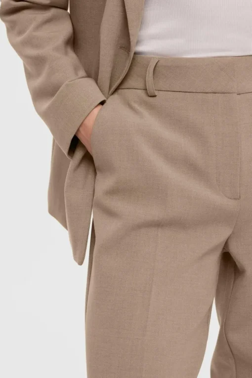 Selected Broek Rita