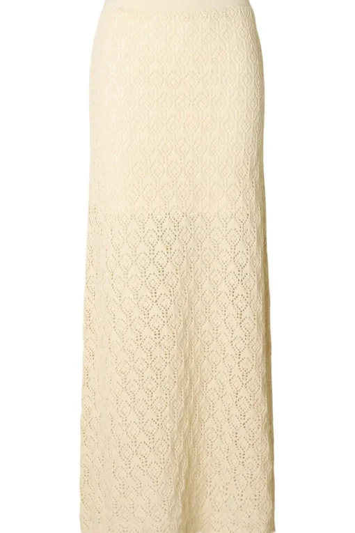 Selected Rok Niva