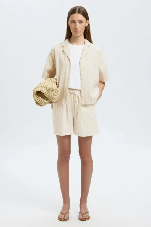 Selected Short Fluisa