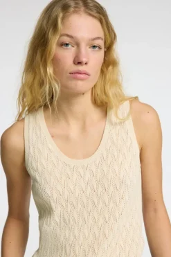 Selected Top Agny Sl