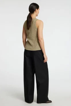 Selected Top Agny Sl